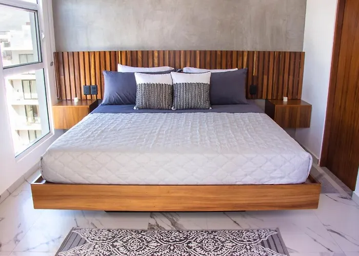 40, 2 Bdr Penthouse, Jacuzzi Privado * Playa del Carmen