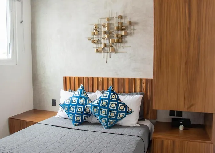 40, 2 Bdr Penthouse, Jacuzzi Privado *